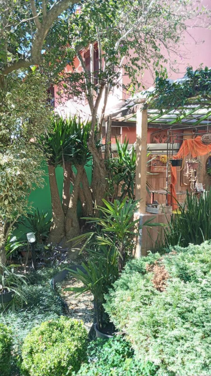 Casa Aconchegante Em Curitiba Hotel Ngoại thất bức ảnh